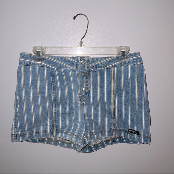 BONGO Striped Jean Shorts - Picture 1 of 8